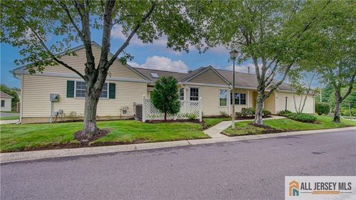 106 Blackbird Dr, Monroe, NJ, 08831-5705 | Card Image