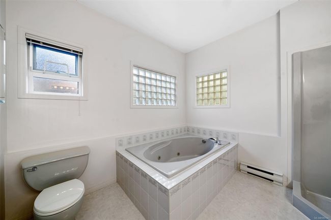 Primary Bathroom - Lower Level | Image 25