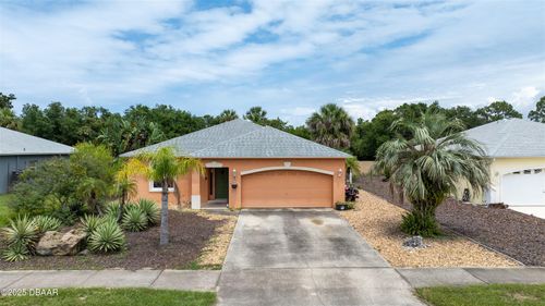 209 Falcon Ave, EDGEWATER, FL, 32141-4193 | Card Image