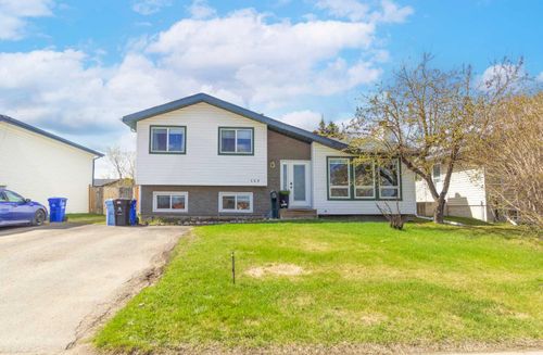 129 Duncan Dr, Fort Mcmurray, AB, T9K1C1 | Card Image