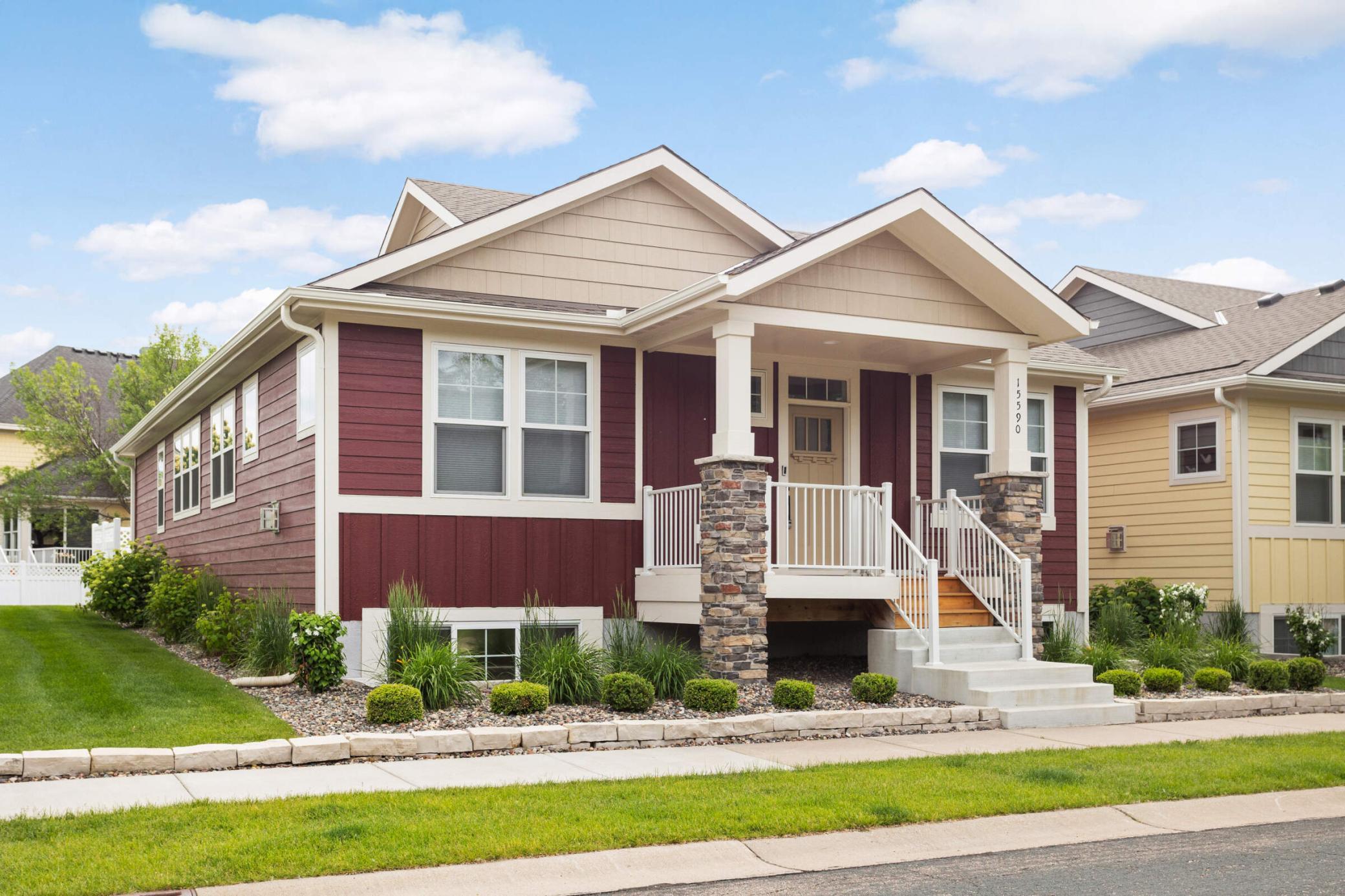Residential Lease in Apple Valley 2