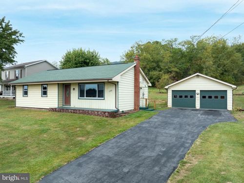 733 Jacksonville Rd, BELLEFONTE, PA, 16823-7916 | Card Image