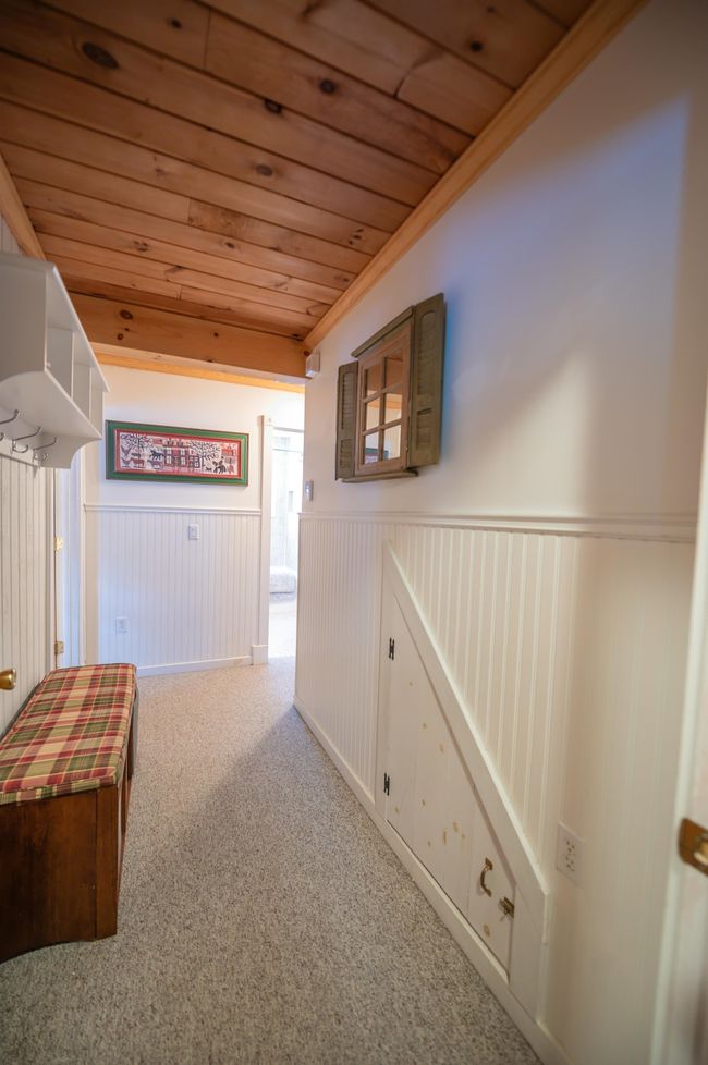 48 Upper Highlands Loop, House other with 5 bedrooms, 2 bathrooms and null parking in West Dover VT | Image 13