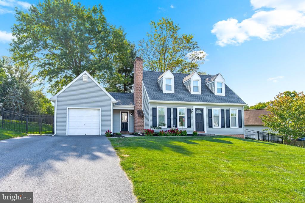 Maplecrest Ter, Lancaster, PA 17601