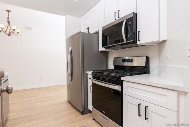 UNIT-95 - 4045 Carmel View Rd, Condo with 2 bedrooms, 2 bathrooms and 1 parking in San Diego CA | Image 10