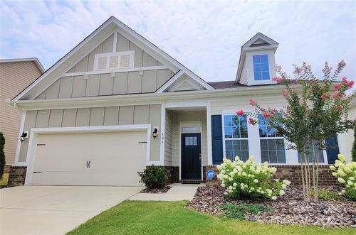 306 Nouvelle Dr, Matthews, NC, 28104-0047 | Card Image