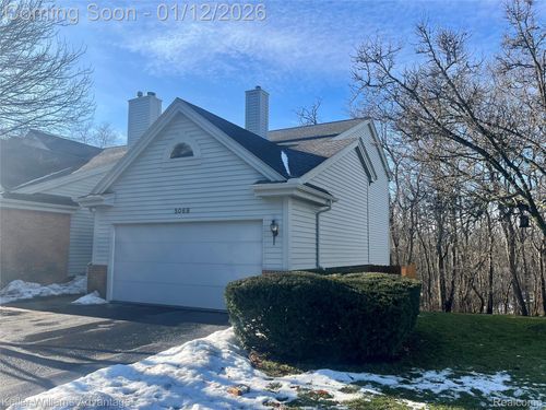 5069 Timberway Trail, Independence Charter Township, MI, 48346 | Card Image