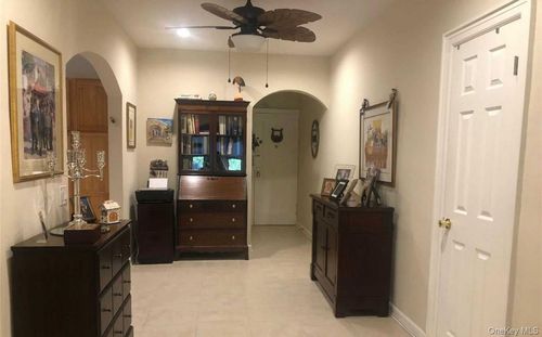 apt-2b-29 Woodmere Blvd, Woodmere, NY, 11598-2108 | Card Image