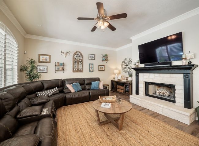 401 Kimra Cv, House other with 5 bedrooms, 5 bathrooms and null parking in Georgetown TX | Image 5