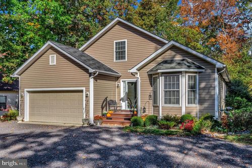 402 Liberty Blvd, LOCUST GROVE, VA, 22508-5139 | Card Image