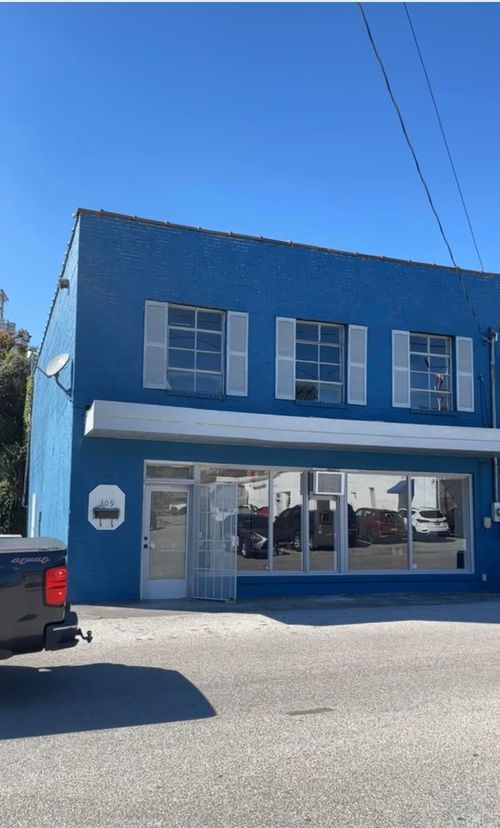 309 Spring St, CARTHAGE, TN, 37030-1435 | Card Image