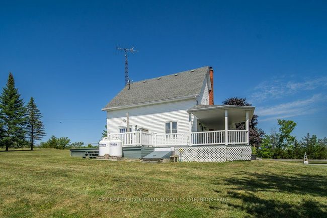 2492 County Rd 41, House other with 3 bedrooms, 2 bathrooms and 6 parking in Roblin ON | Image 23