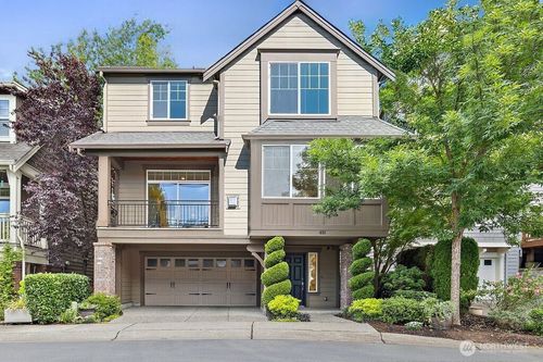 12-424 3rd Ln S, Kirkland, WA, 98033-6610 | Card Image