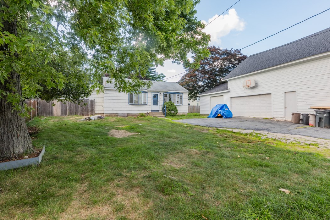 7 Belvedere St, For Sale in Johnston - eXp Realty
