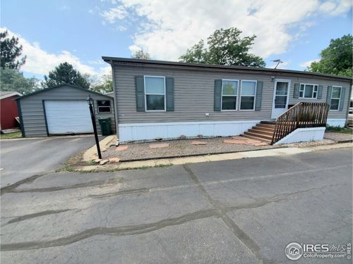 b78-221 W 57th St, Loveland, CO, 80538-1102 | Card Image