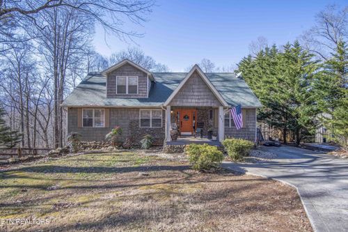 231 Mountain Lake Dr, Rocky Top, TN, 37769-5408 | Card Image