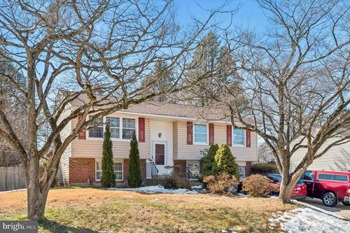 2441 Weir Rd, ASTON, PA, 19014-1601 | Card Image