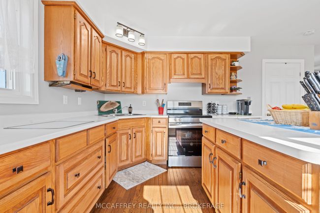 2492 County Rd 41, House other with 3 bedrooms, 2 bathrooms and 6 parking in Roblin ON | Image 15