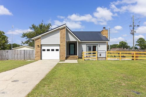 3600 Bolt Dr, Hope Mills, NC, 28348-2204 | Card Image