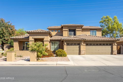 2700 E Yellowstone Pl, Chandler, AZ, 85249-2900 | Card Image