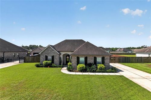 9554 Sugar Maple Ln, Waggaman, LA, 70094 | Card Image