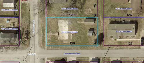307 S Washington St, Bourbon, IN, 46504-1724 | Card Image