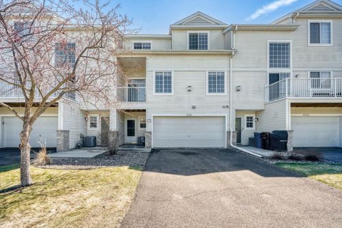 6554 Merrimac Ln N, Maple Grove, MN, 55311-3818 | Card Image