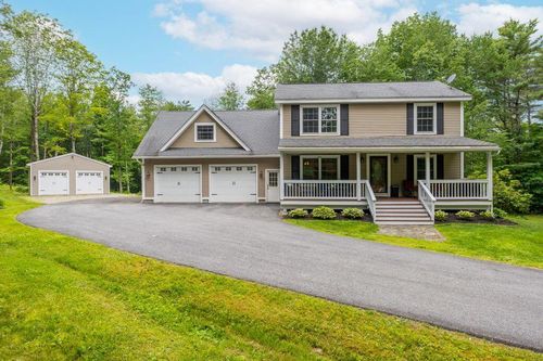 147 Spiller Hill Rd, Raymond, ME, 04071-6030 | Card Image