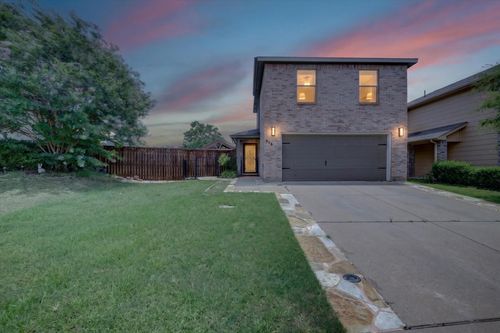 716 River Hill Ln, Fort Worth, TX, 76114-3164 | Card Image