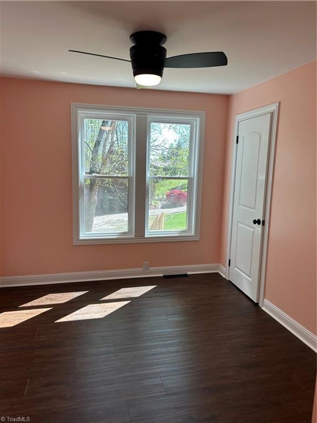 2nd bedroom | Image 14
