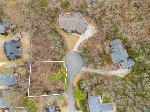 1235 Shadow Ridge Dr Se, Huntsville, AL, 35803-3651 | Card Image