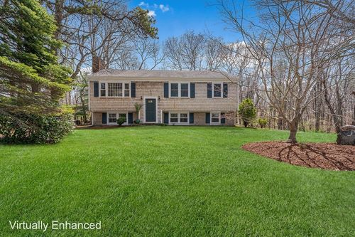320 Braggs Ln, Barnstable, MA, 02630-1540 | Card Image