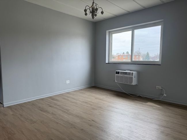 APT-2L - 9551 S Kedzie Ave, Condo with 2 bedrooms, 1 bathrooms and 2 parking in Evergreen Park IL | Image 10