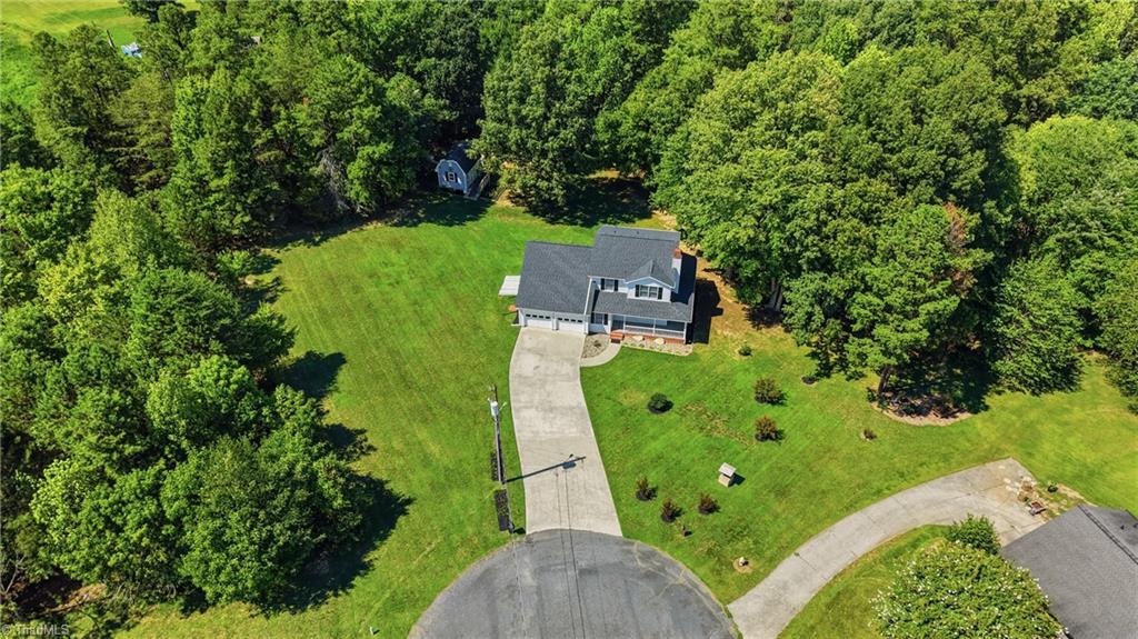 Residential in Walnut Cove 4