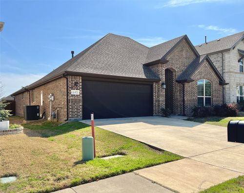 640 Bridgewater Rd, Fort Worth, TX, 76131-1061 | Card Image