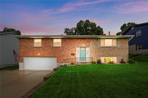 1617 Sue Ave, Miamisburg, OH, 45342-3846 | Card Image