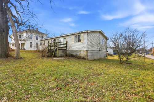 2202 S Home Ave, Marion, IN, 46953-3377 | Card Image