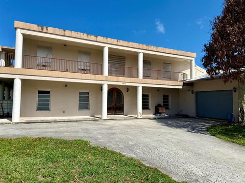 1806 S 29th St, Fort Pierce, FL, 34947-6949 | Card Image