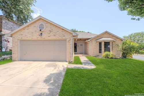 2700 Hillview Ln, Schertz, TX, 78154-2709 | Card Image