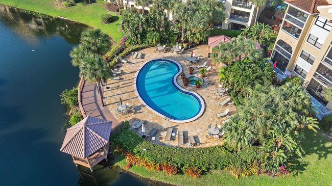 APT-404 - 100 Uno Lago Dr, Condo with 2 bedrooms, 2 bathrooms and null parking in Juno Beach FL | Image 18