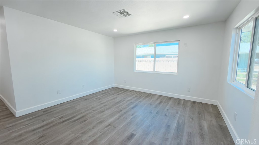 Residential Lease in Lancaster 5