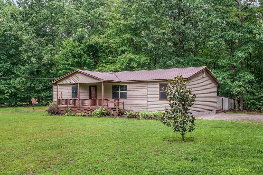Robs Rd, Grimsley, TN 38565