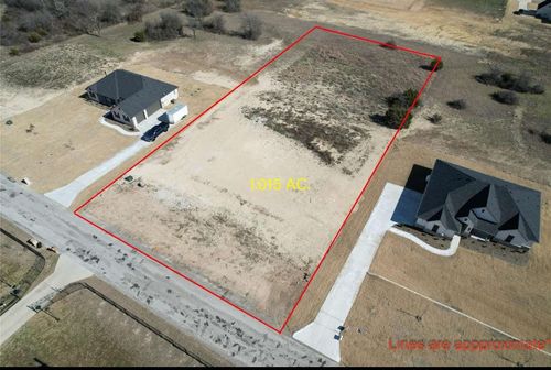 8890 Prather Rd, Springtown, TX, 76082-6403 | Card Image