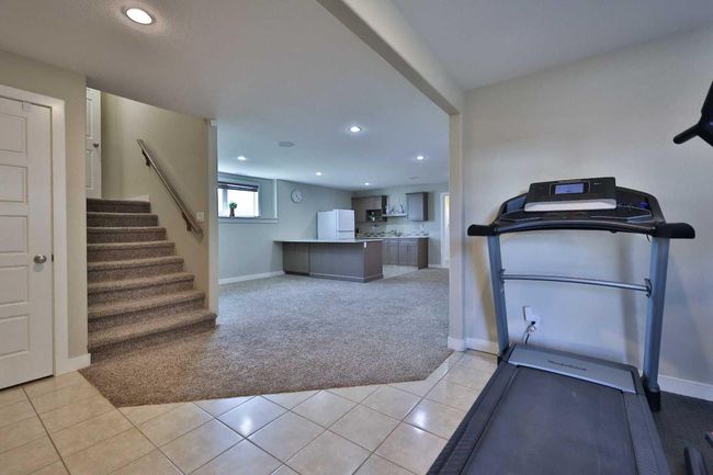 541 Aquitania Blvd W, House other with 6 bedrooms, 4 bathrooms and 4 parking in Lethbridge AB | Image 46
