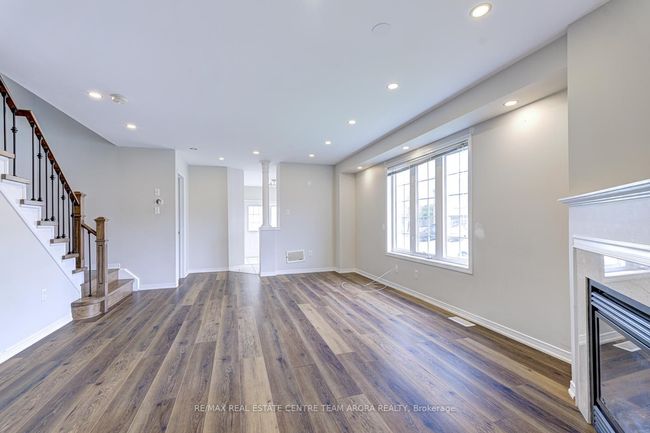 159 Albright Rd, House attached with 4 bedrooms, 4 bathrooms and 2 parking in Brampton ON | Image 11