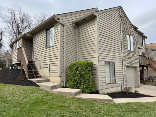 9526 Colegate Way, West Chester, OH, 45011-9407 | Card Image