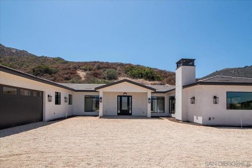 16390 Via Justina Real, Escondido, CA, 92025 | Card Image