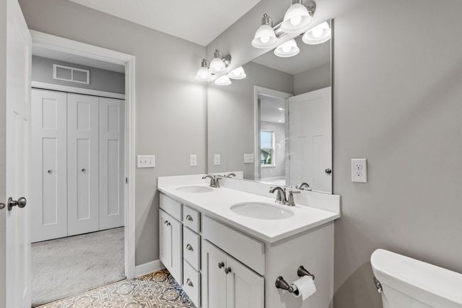 Upper Level 2nd Bathroom | Image 54