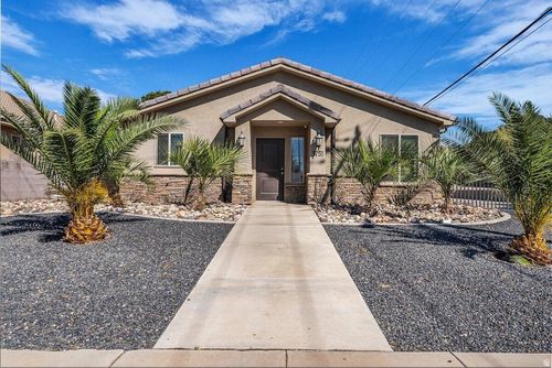 1751 E 700 N, St George, UT, 84770-8673 | Card Image