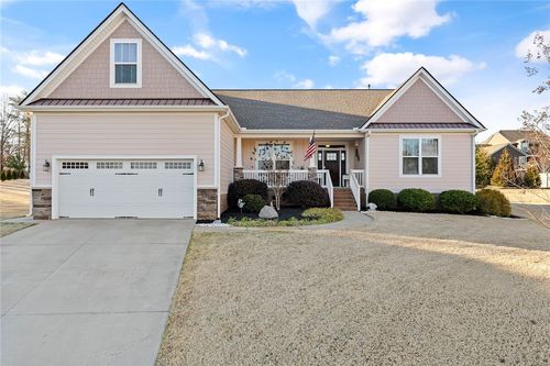 604 Snowshoe Ct, Travelers Rest, SC, 29690-7410 | Card Image